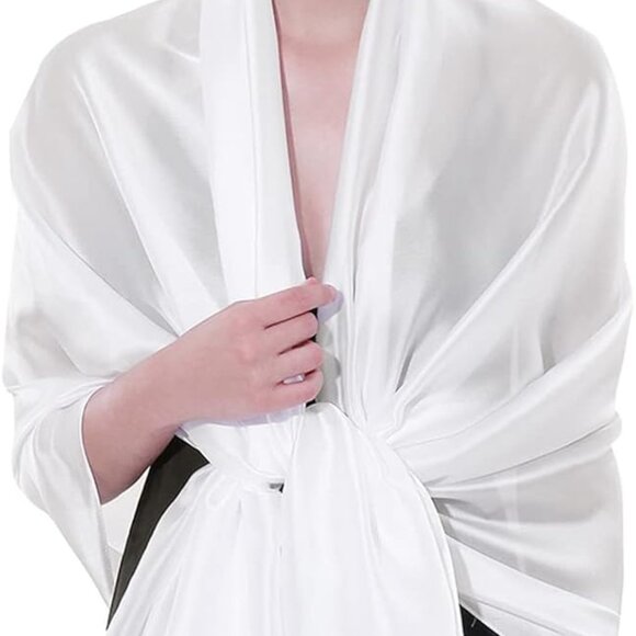 Elegant White Women's Scarf - Picture 6 of 8